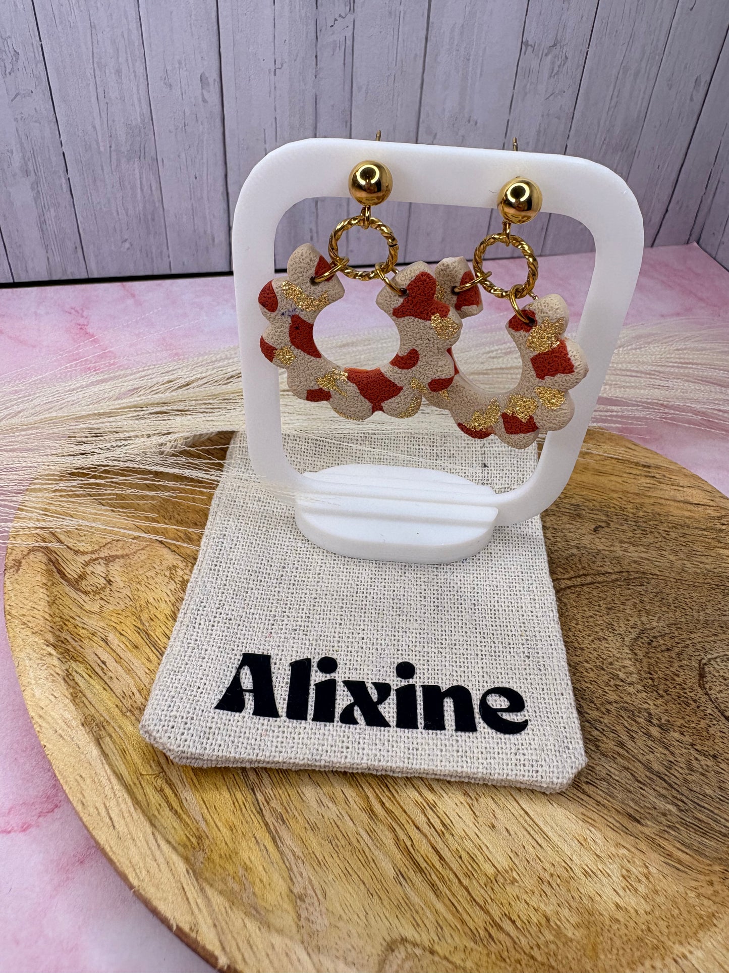 Les boucles d'oreilles Suzanne - Collection automne