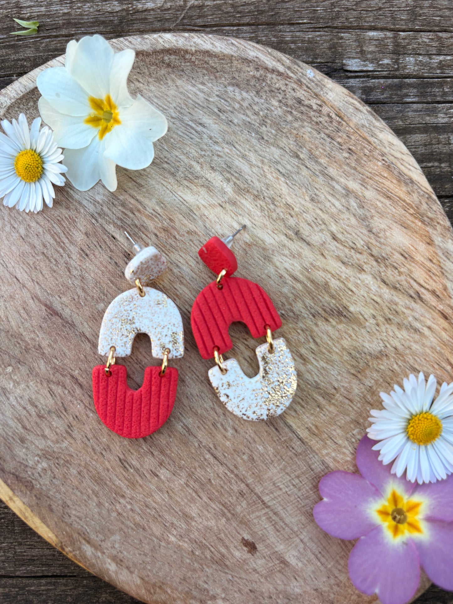 Les boucles d'oreilles Chloé