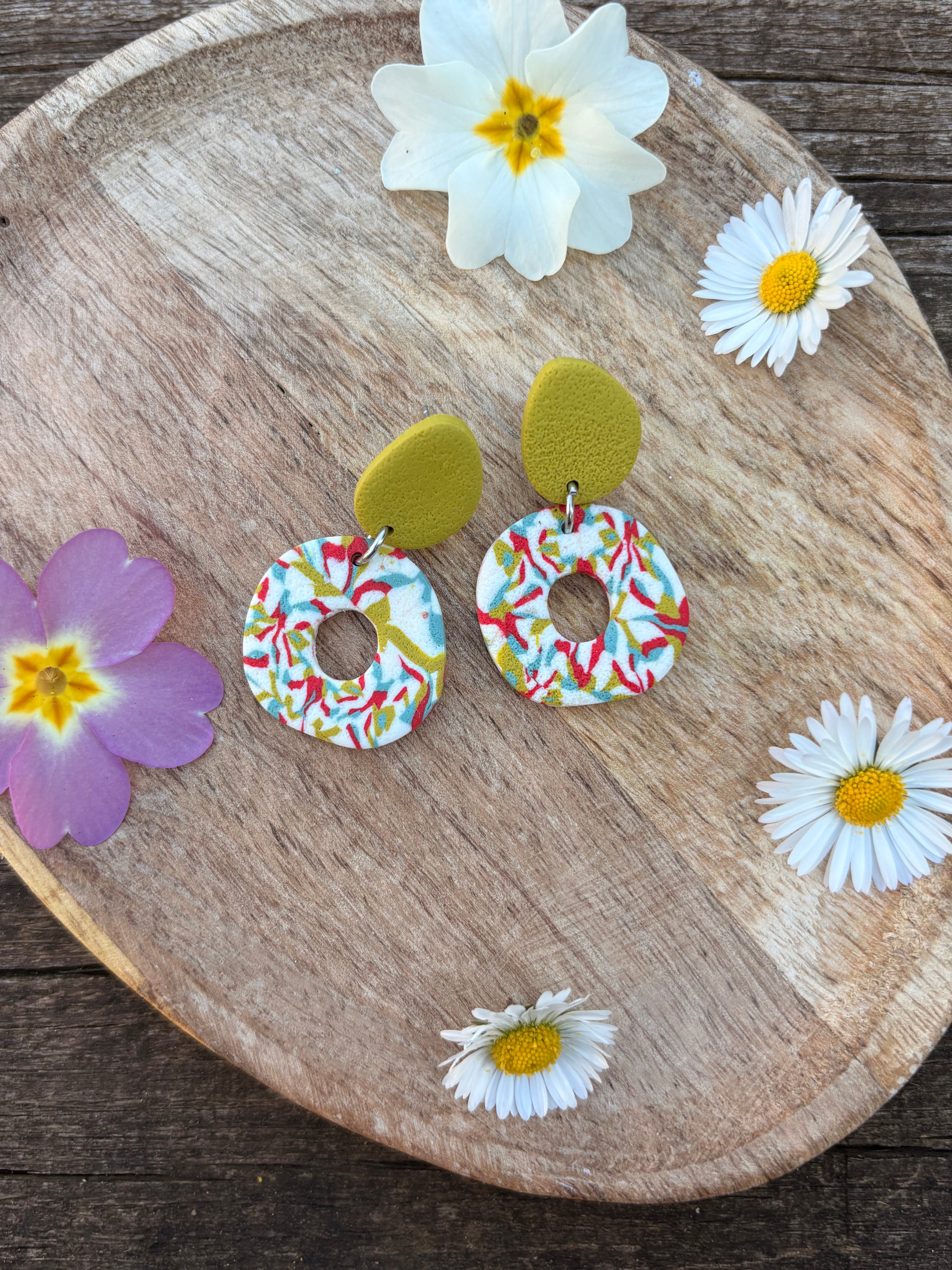 Les boucles d'oreilles Cécile