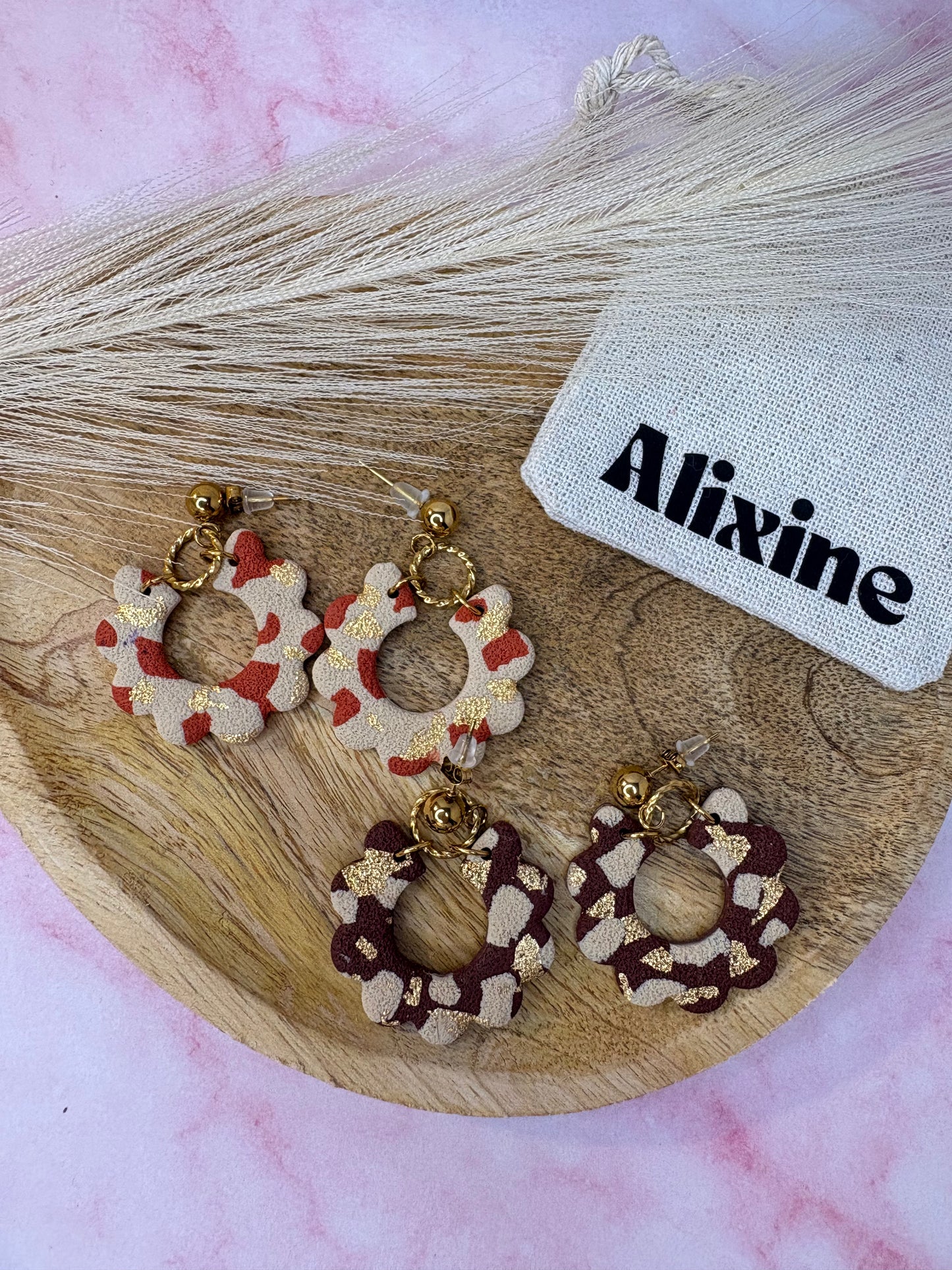 Les boucles d'oreilles Suzanne - Collection automne