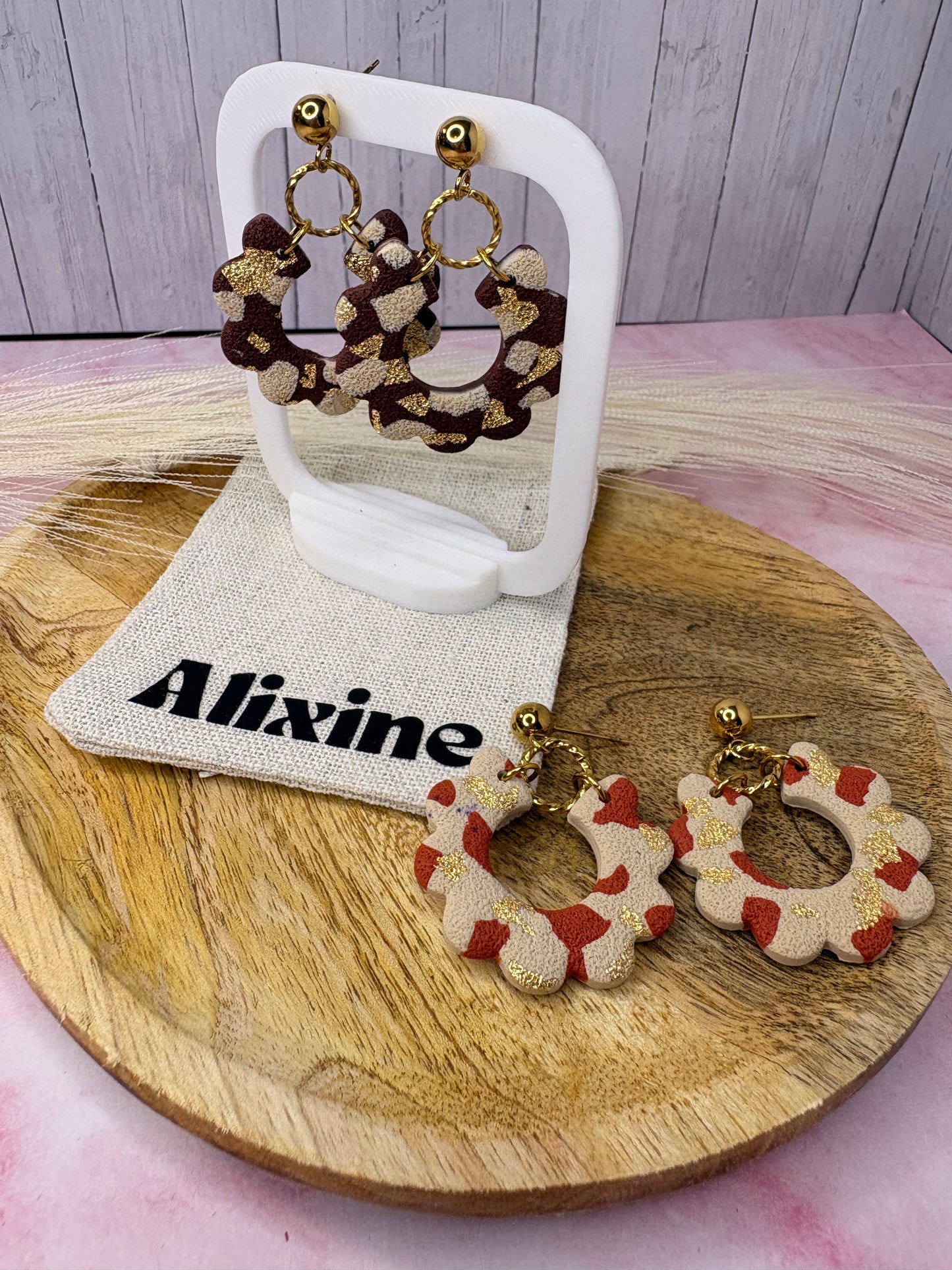 Les boucles d'oreilles Suzanne - Collection automne